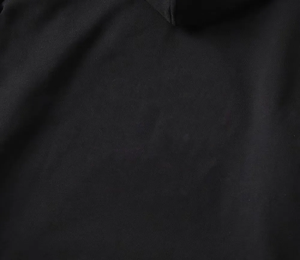🅿️240 brand [LV Louis Vuitton] (good news for fat people) 2025ss autumn latest long-sleeved round-neck sweatshirt, on sale simultaneously on the official website. Refreshing and breathable. Made of top Tencel Roman. Comfortable and soft. 3D three-dimensional clarity. Super fashion sense. Great for gifting and keeping for yourself. Size: M-5XL (can wear up to 220 pounds)
